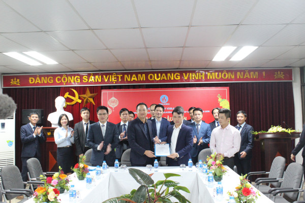 Khối gạch ốp lát Viglacera mở hàng xuân 2019 tại nhiều điểm cầu trên cả nước